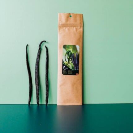 Vanillestokjes van The Good Spice – 3 biologische peulen in verpakking